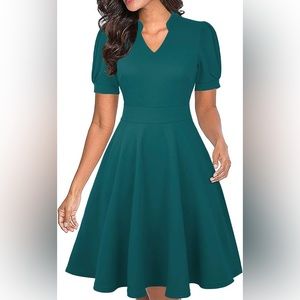 Women’s Fit and Flare Dress Size X-Large